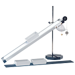 Лабораторно-практический набор Наклонная плоскость с 3 ящиками, транспортиром и тележкой. В наборе поверхности разного к-та трения 